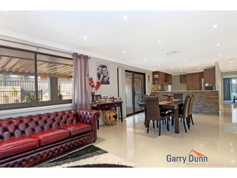 2 Procter Close, Abbotsbury NSW 2176