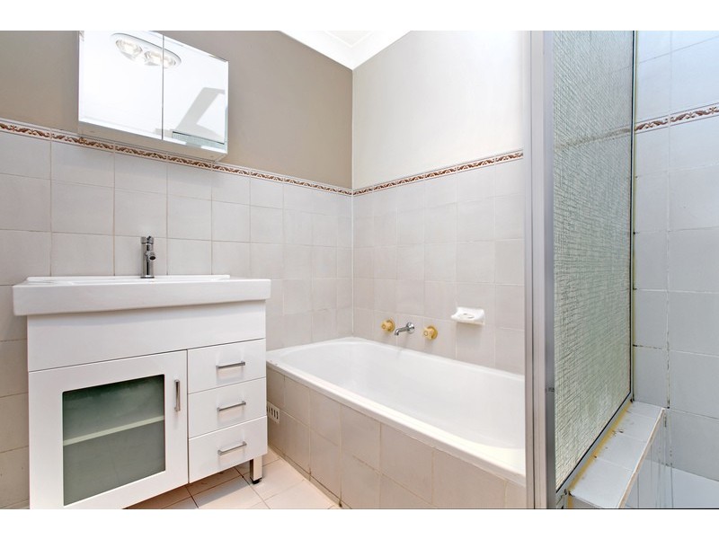 13/144 Heathcote Rd, Hammondville NSW 2170