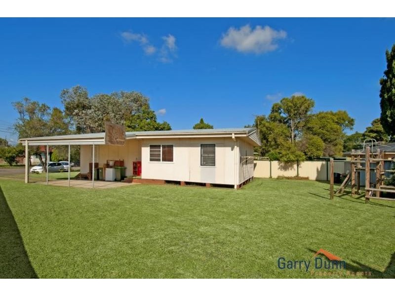 6 Bosley Ave, Liverpool NSW 2170