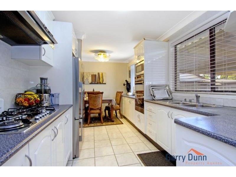 30 Jacaranda Cres, Casula NSW 2170