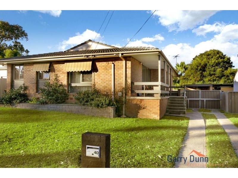 40 Norman Ave, Hammondville NSW 2170