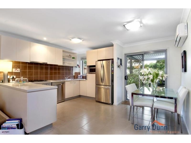 41 Whitfield Pde, Hammondville NSW 2170