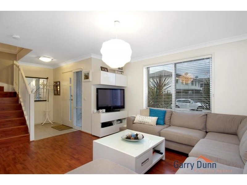 41 Whitfield Pde, Hammondville NSW 2170