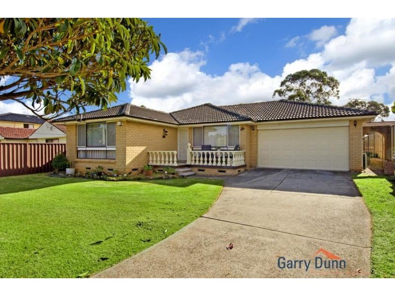 48 Stewart Ave, Hammondville NSW 2170