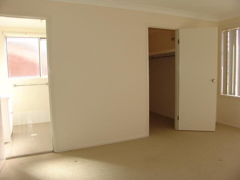 156B Mannow Ave, West Hoxton NSW 2171