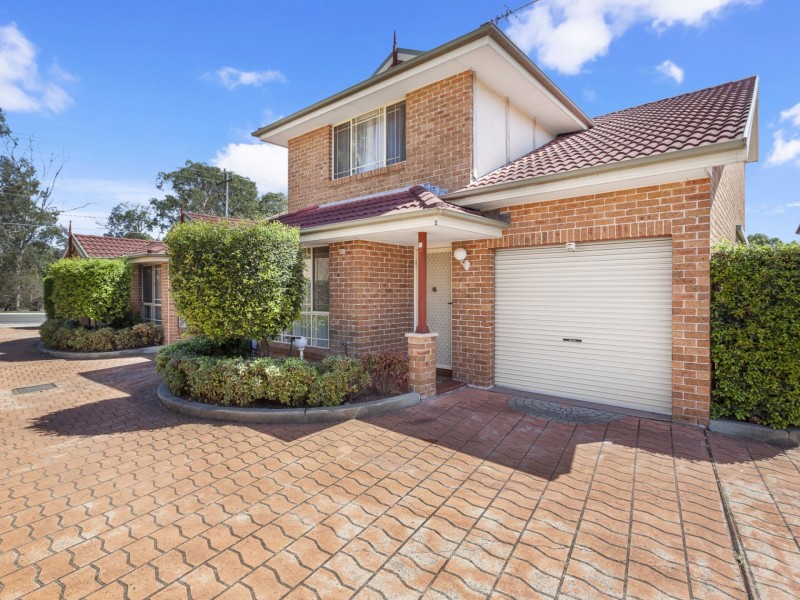 2/204 Heathcote Rd, Hammondville NSW 2170