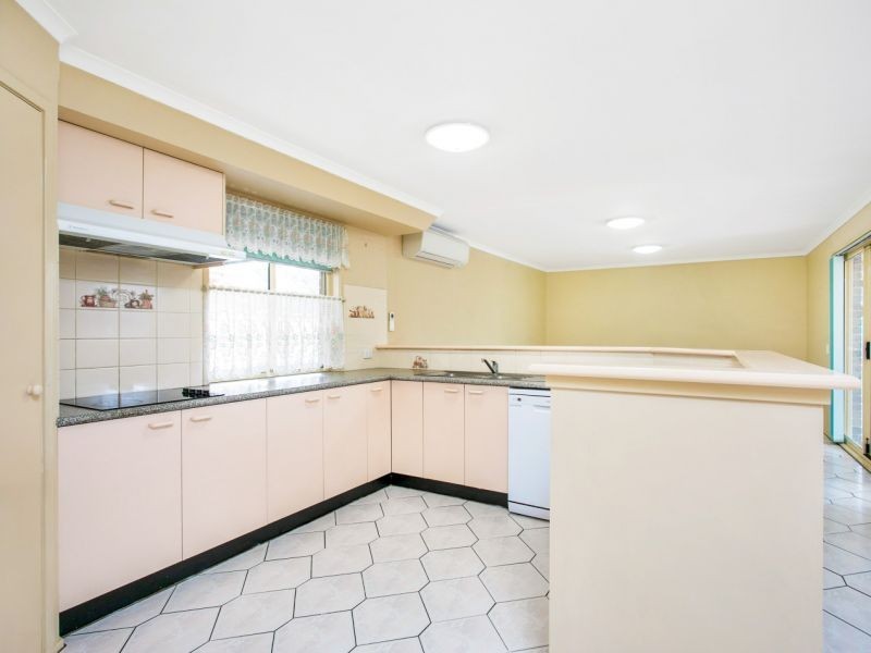 Wattle Grove NSW 2173