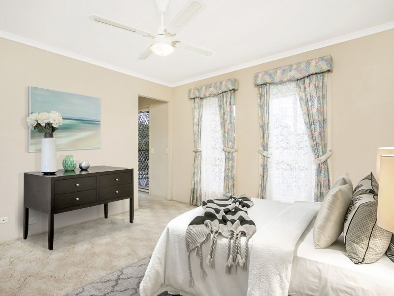 Wattle Grove NSW 2173