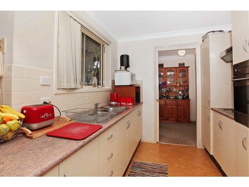 Mannering Park NSW 2259