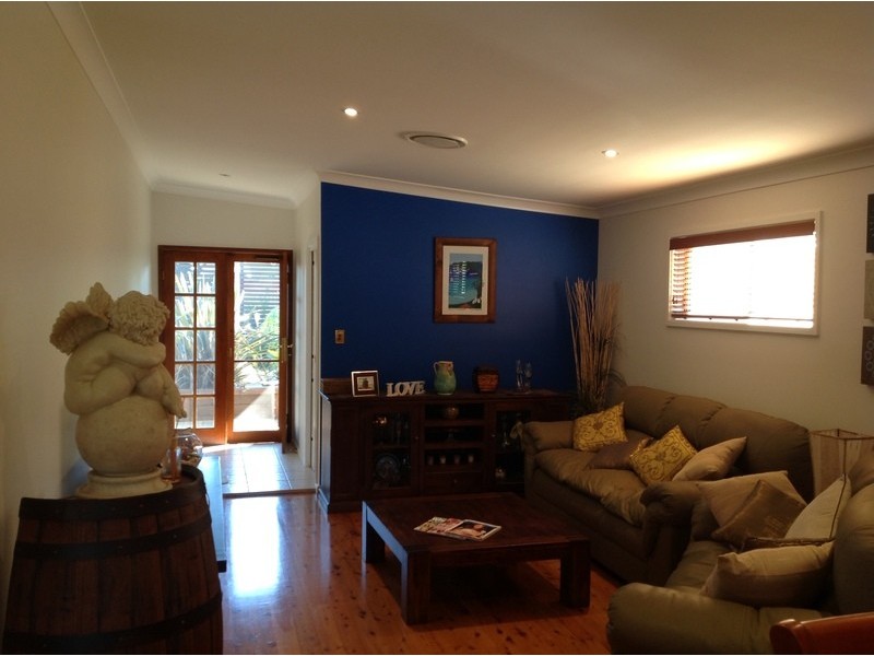 Warners Bay NSW 2282