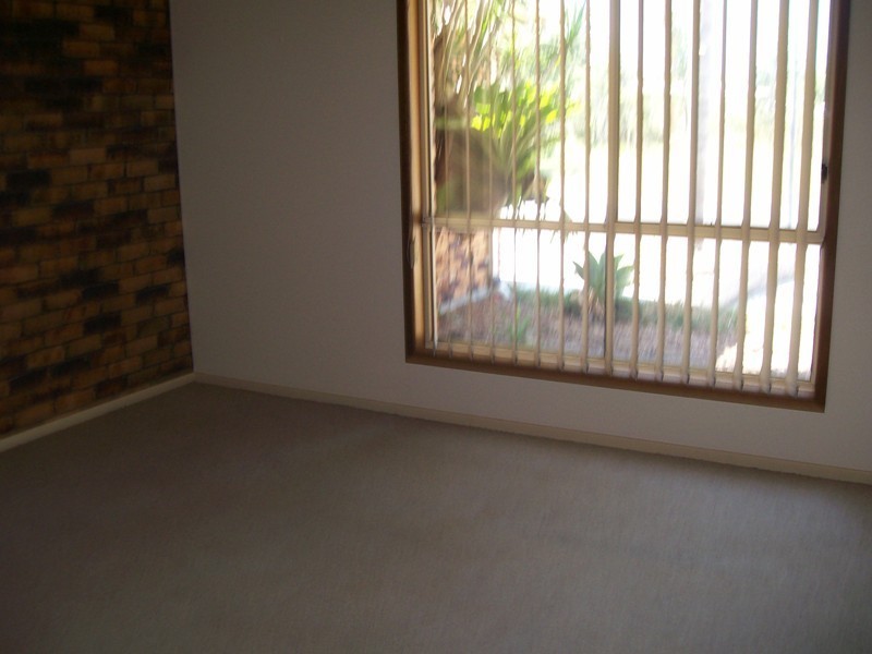 1/4 Lena Street, Whitebridge NSW 2290