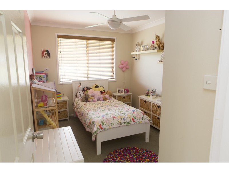 30 Excalibur Parade, Valentine NSW 2280