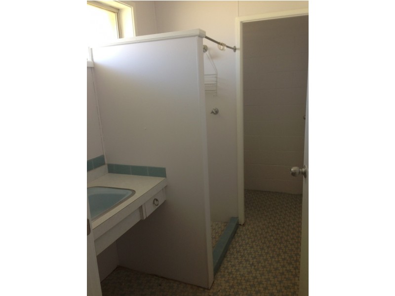 4/13 Charles Street, Warners Bay NSW 2282