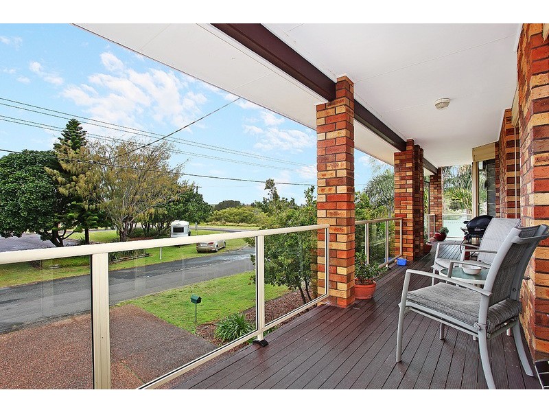 Blacksmiths NSW 2281