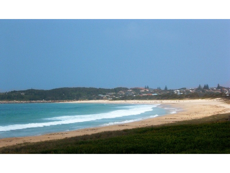 Blacksmiths NSW 2281