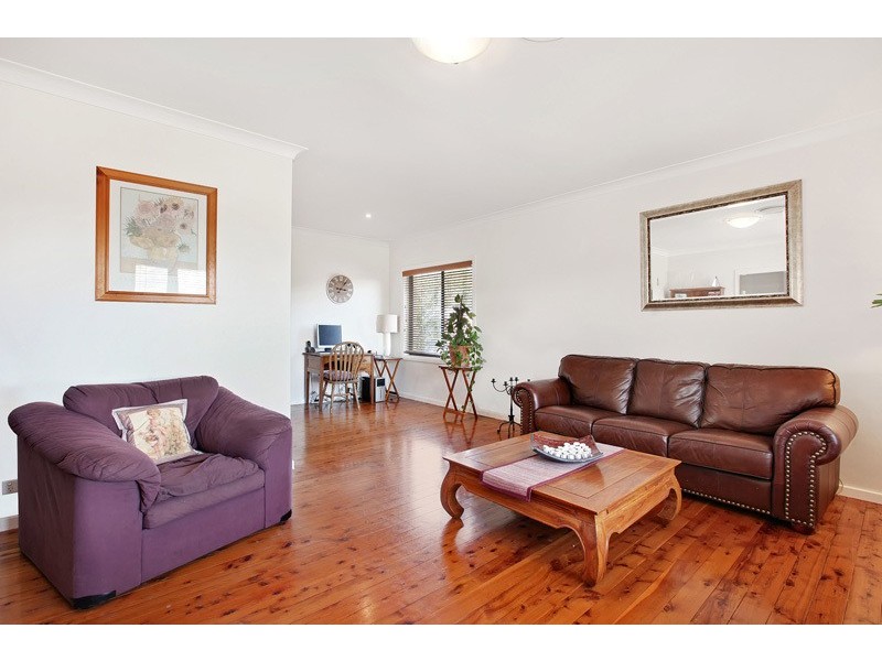 Warners Bay NSW 2282