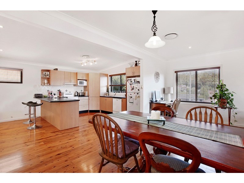 Warners Bay NSW 2282