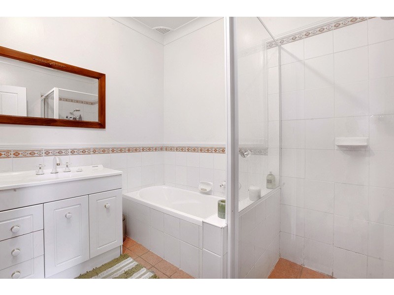 Warners Bay NSW 2282