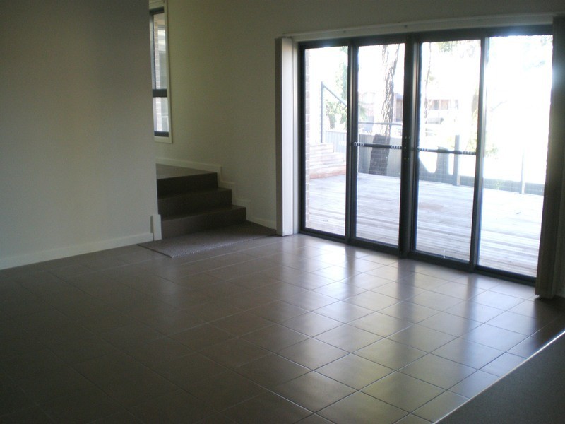 Macquarie Hills NSW 2285