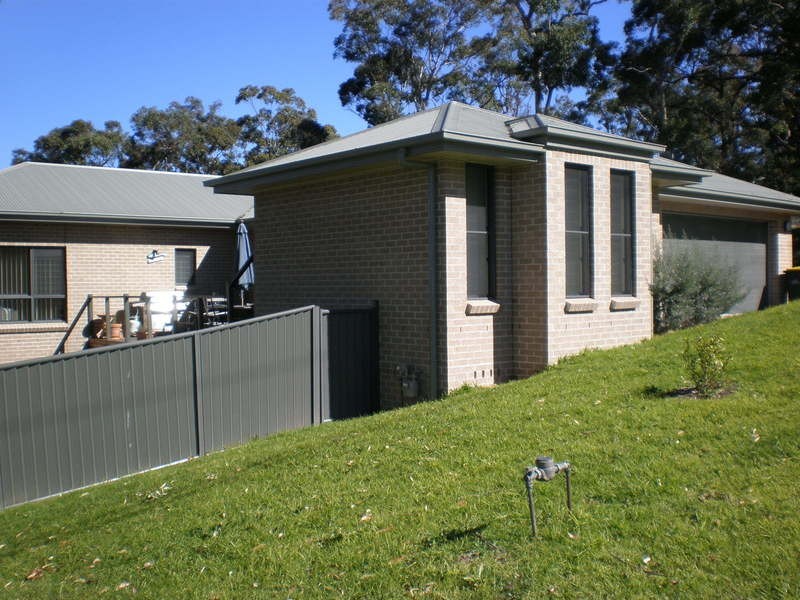 Macquarie Hills NSW 2285