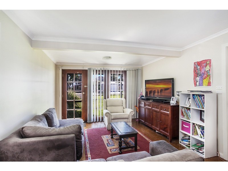 44 Emily Street, Marks Point NSW 2280