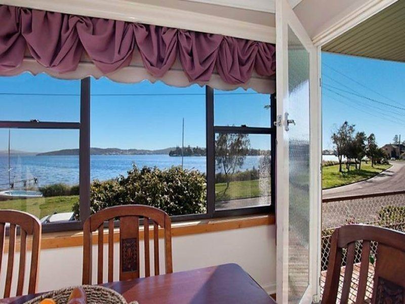 20 Village Bay Close, Marks Point NSW 2280