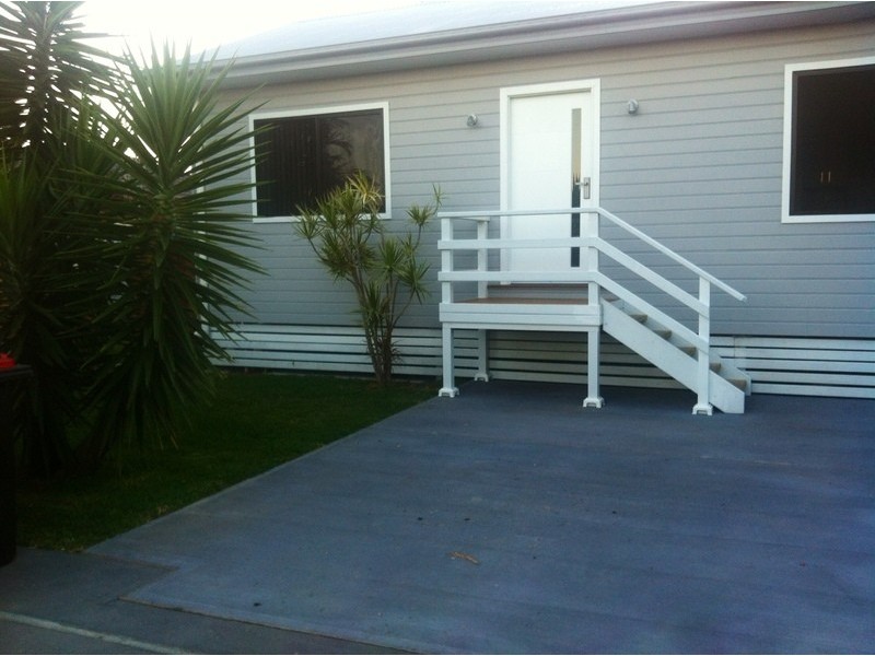 5a Robert Street, Belmont South NSW 2280