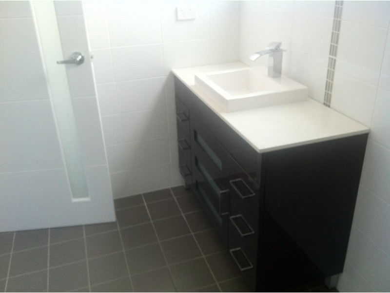 5a Robert Street, Belmont South NSW 2280