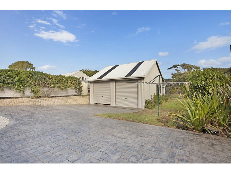6 Clarke Street, Catherine Hill Bay NSW 2281