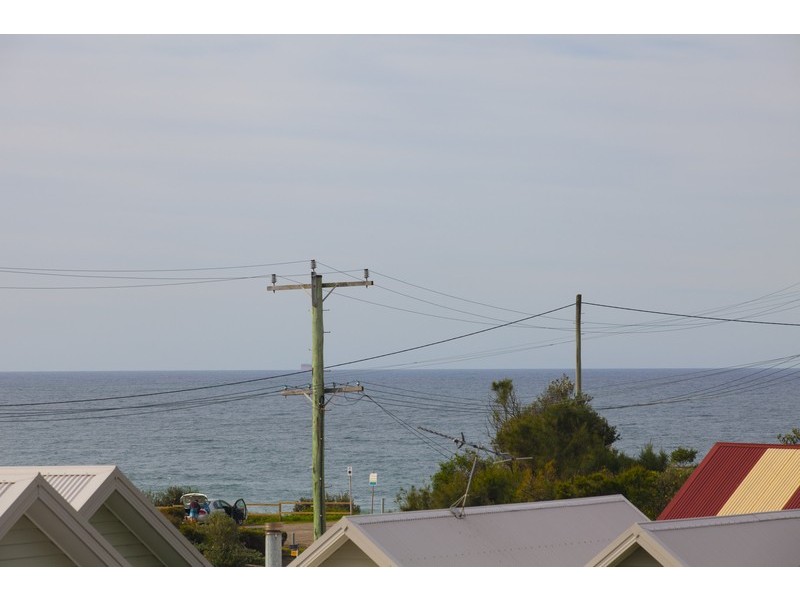 6 Clarke Street, Catherine Hill Bay NSW 2281
