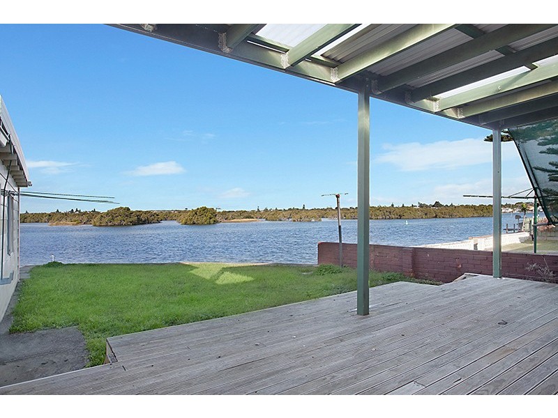 105 Bowman Street, Swansea NSW 2281