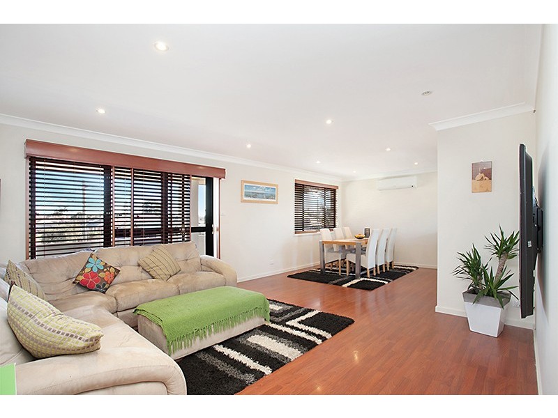 14 McEwan Street, Belmont South NSW 2280