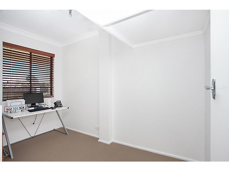 14 McEwan Street, Belmont South NSW 2280