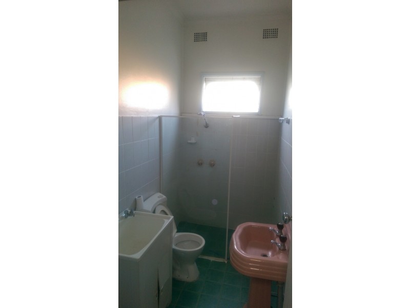 2/18 Steel Street, Redhead NSW 2290