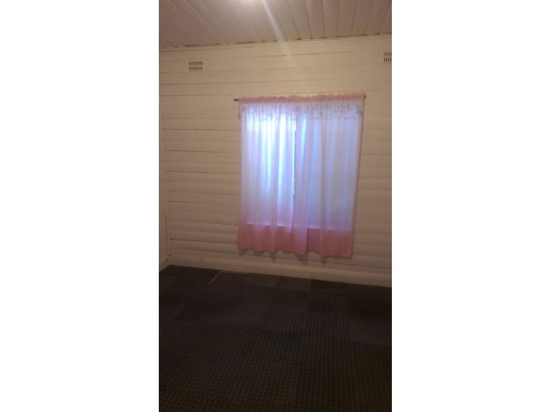 2/18 Steel Street, Redhead NSW 2290