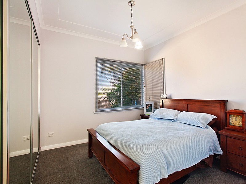 39 Haig Street, Belmont NSW 2280