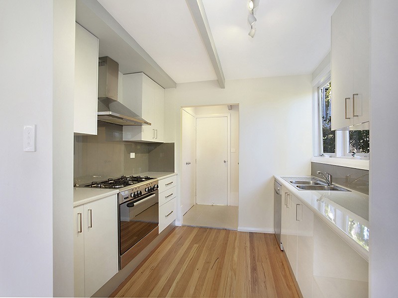 4 Abney Close, Eleebana NSW 2282