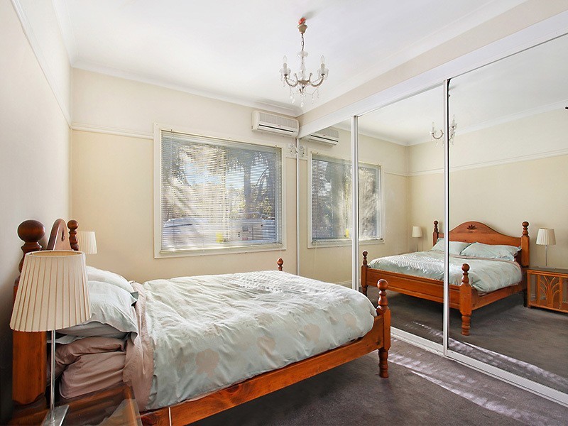 16 Lewers Street, Belmont NSW 2280