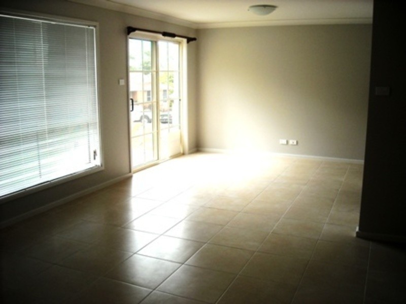 6 Kariboo Lane, Mount Hutton NSW 2290