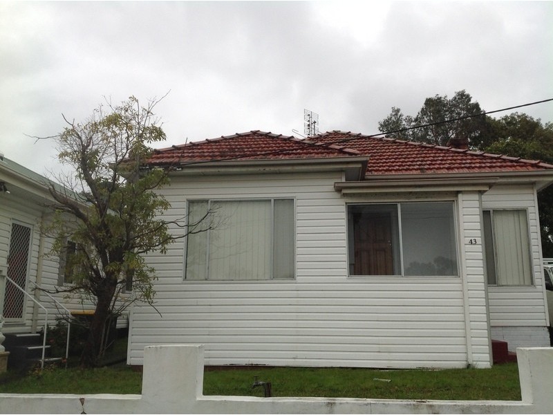 43 Evans Street, Belmont NSW 2280