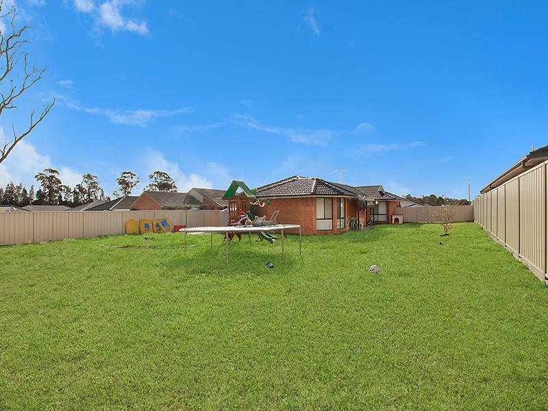 8 Ashleigh Street, Heddon Greta NSW 2321
