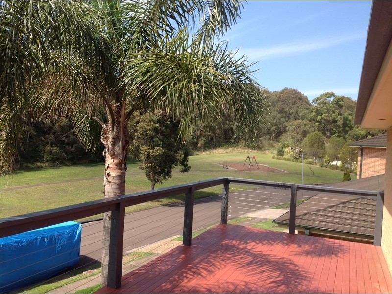 1 Camelot Close, Valentine NSW 2280