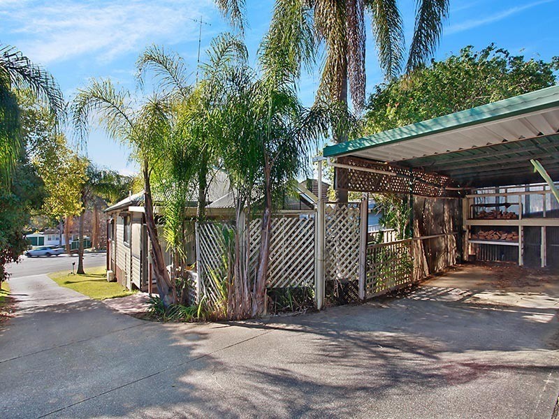 16  Lewers Street, Belmont NSW 2280