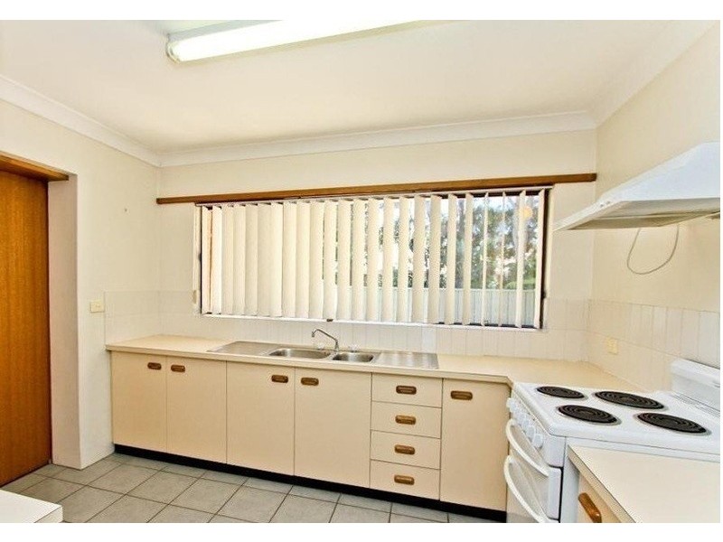 27/47-51 Haddon Crescent, Marks Point NSW 2280