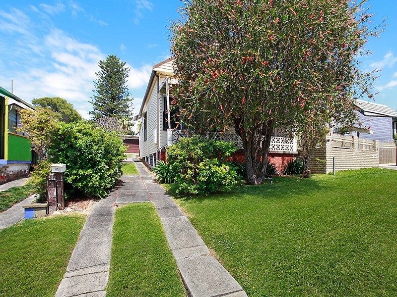 84 Ocean Street, Dudley NSW 2290