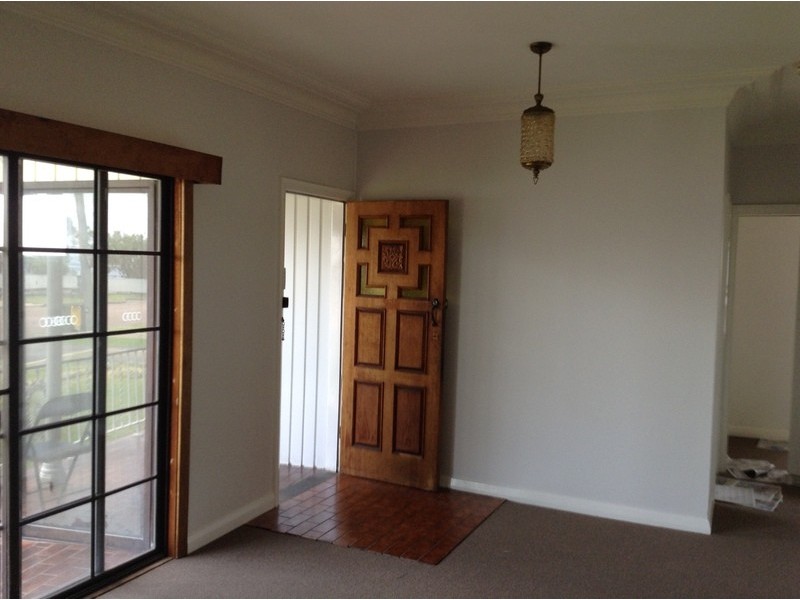 5 Harry Street, Belmont South NSW 2280