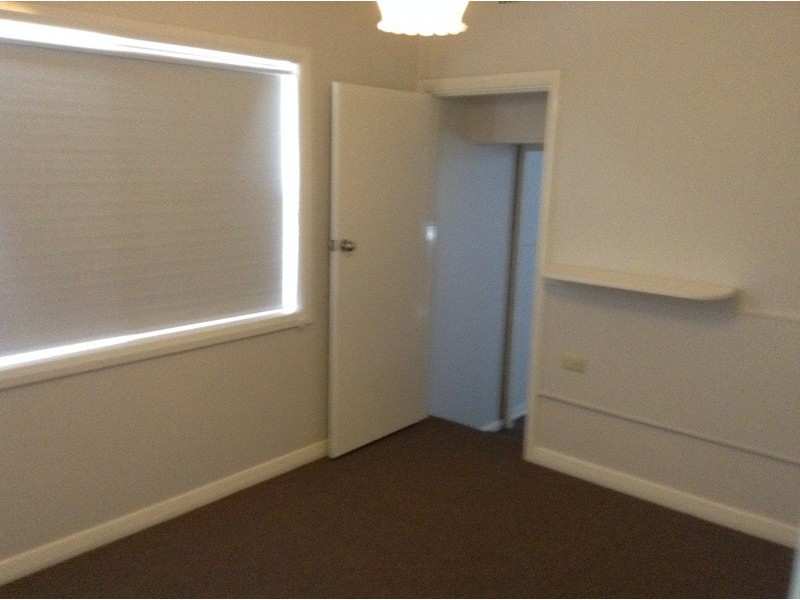 5 Harry Street, Belmont South NSW 2280