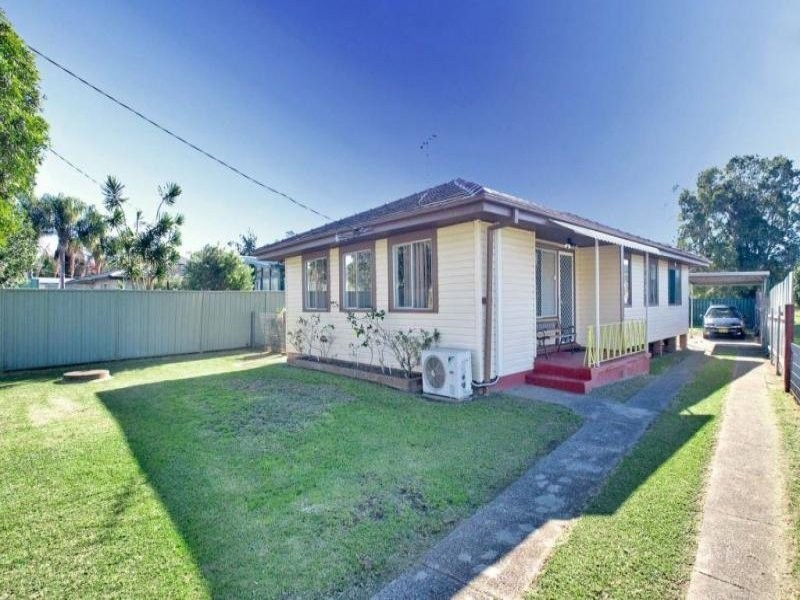 1 Teak Street, Gateshead NSW 2290