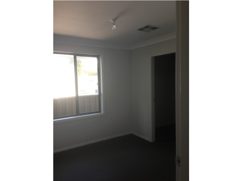 11  Royton Street, Hillsborough NSW 2290