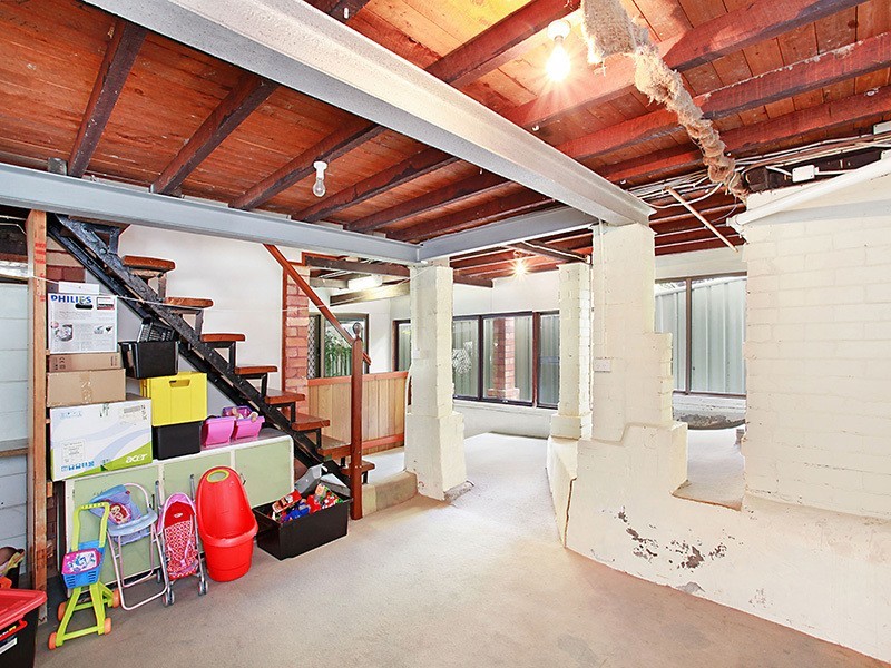 61 Hill Street, Belmont NSW 2280